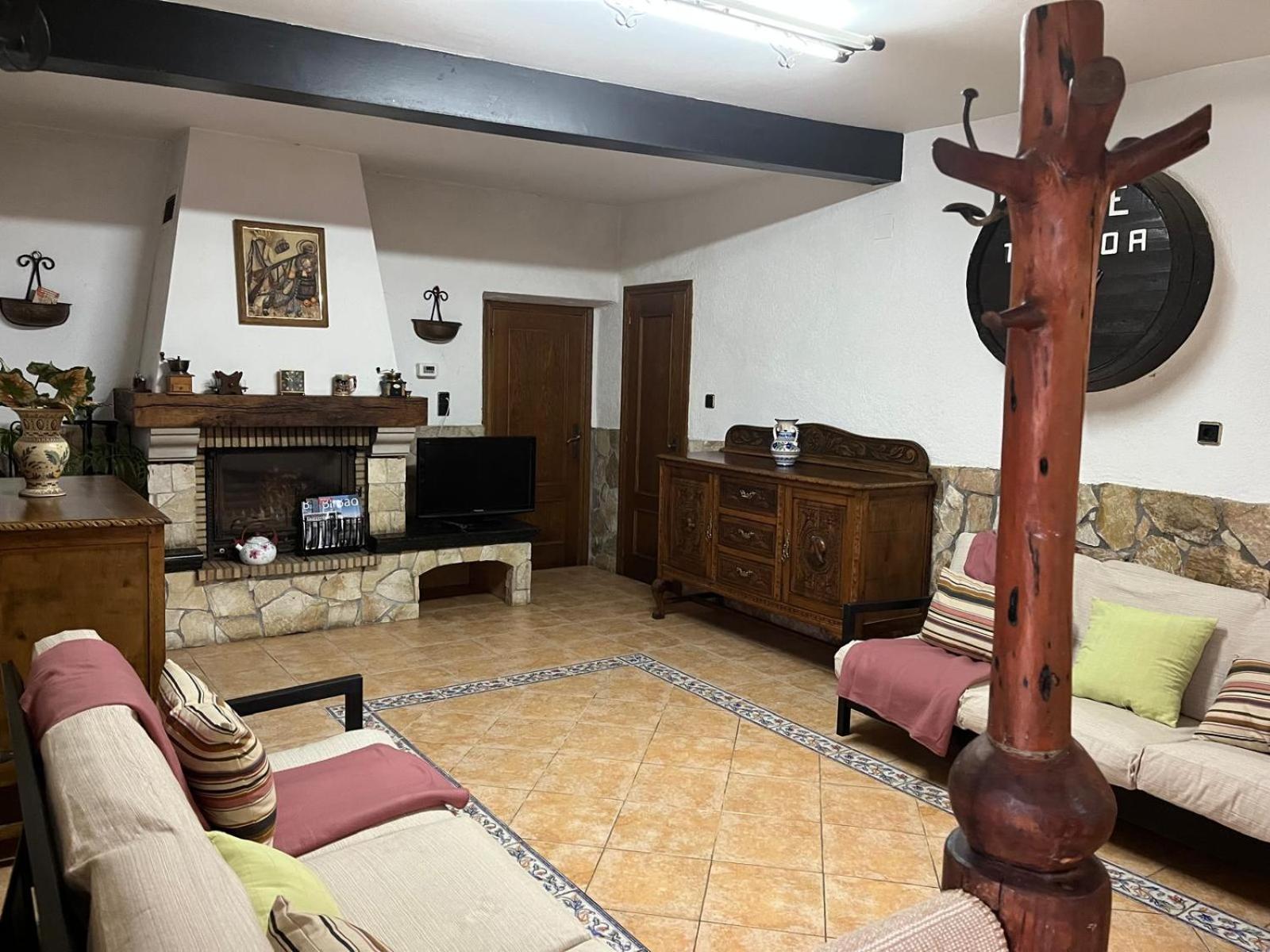 Bilbo Near Atico Rural Con Terraza Apartman Basauri Kültér fotó