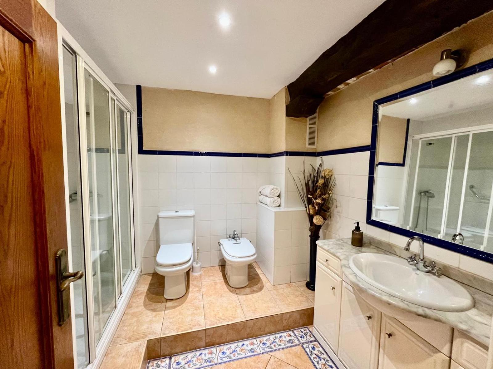 Bilbo Near Atico Rural Con Terraza Apartman Basauri Kültér fotó